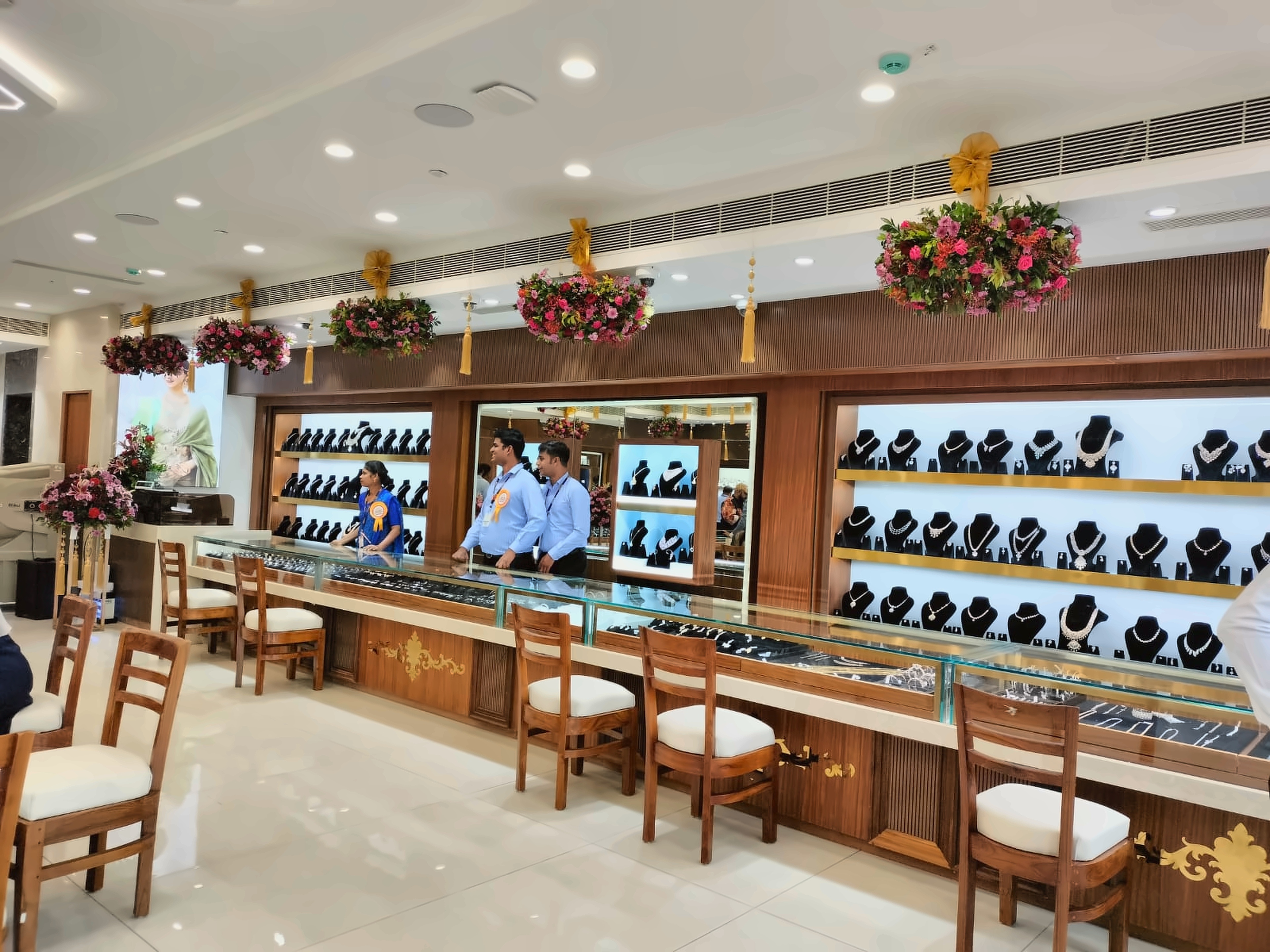 BHIMA JEWELLERY - THANJAVUR
