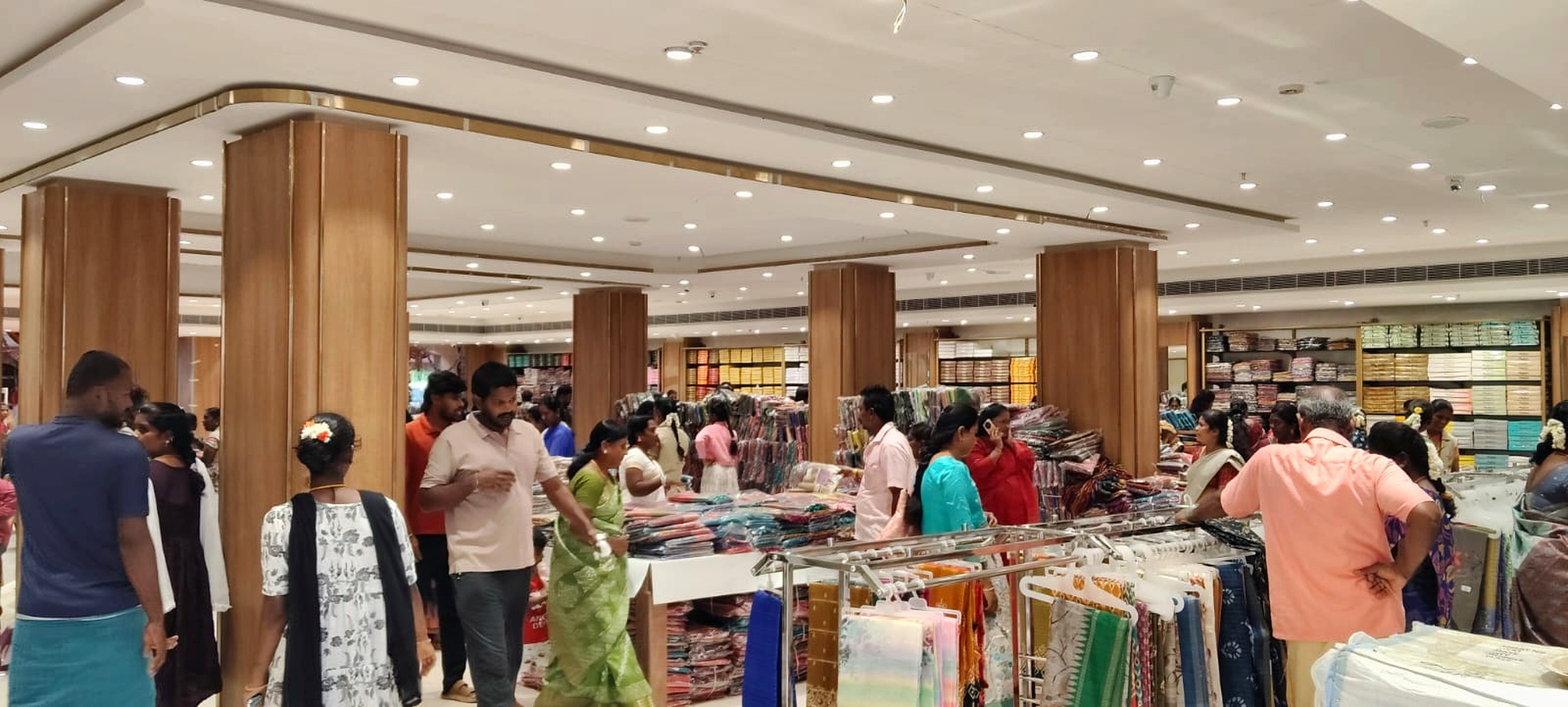 K CHINNADURAI & CO